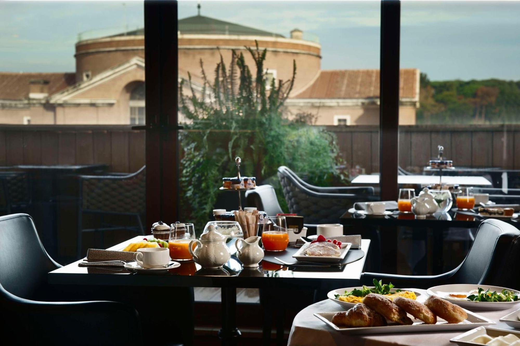 Hotel Radisson Blu Ghr Roma Exterior foto